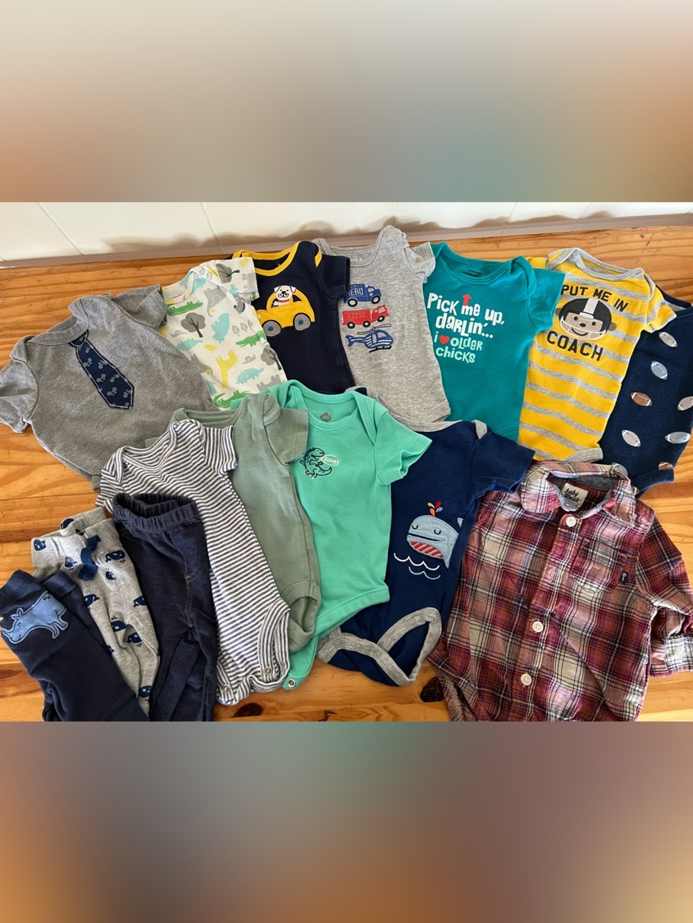 Baby Boy Newborn–3M outfit Bundle | 12+ Pieces Carters OshKosh, Child of Mine
